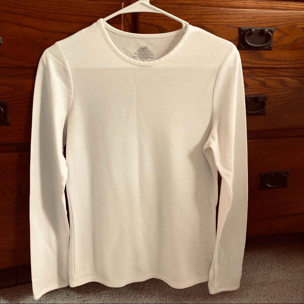 Chill chaser layered top. Long sleeves I neck. Excellent condition.